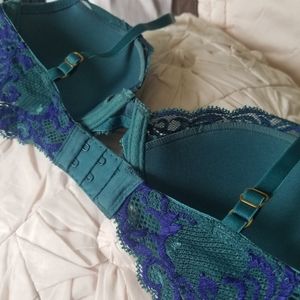 Natori lace bra, 32C GUC